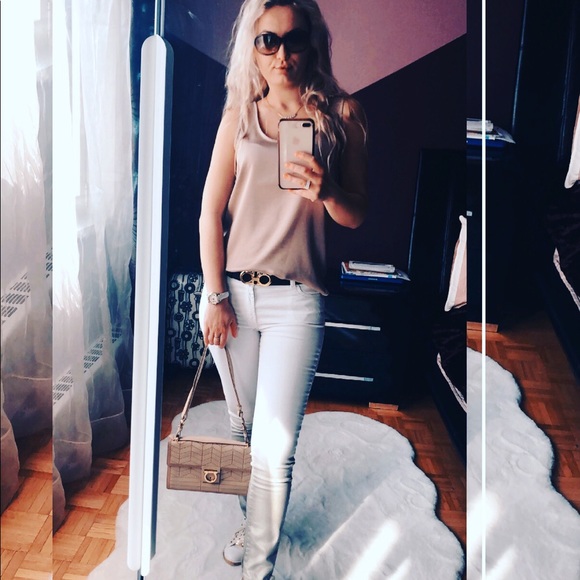 Meet your posher - Picture 1 of 2